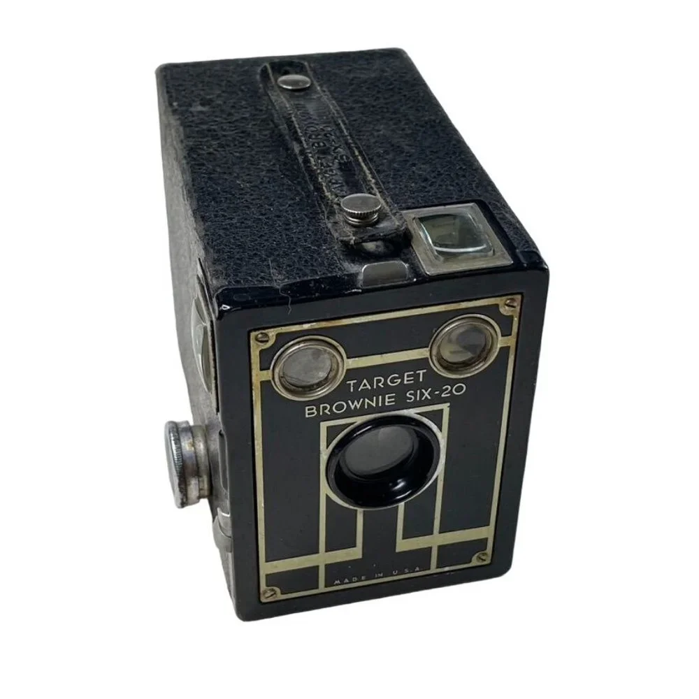 Target Brownie Six 20 Camera Untested For Parts or Decor u